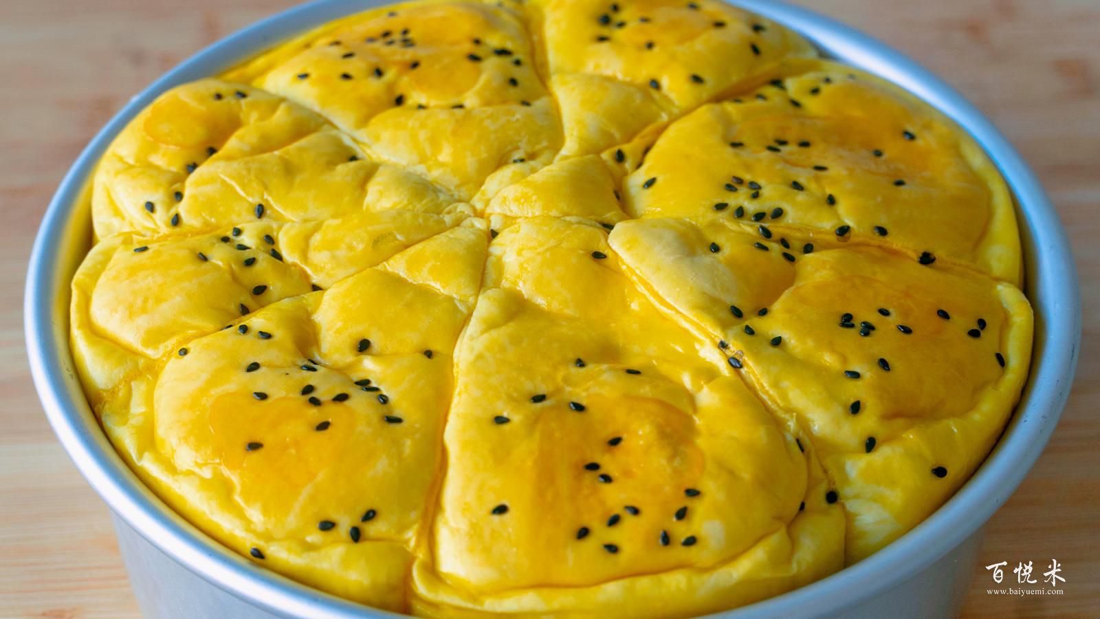 不用黃油，不用烤箱也能做的手撕面包，柔軟拉絲